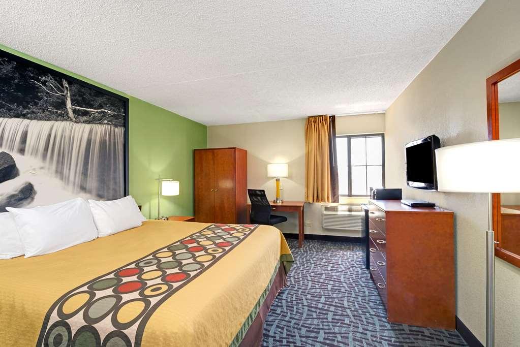Spark By Hilton Wichita East Ruang foto