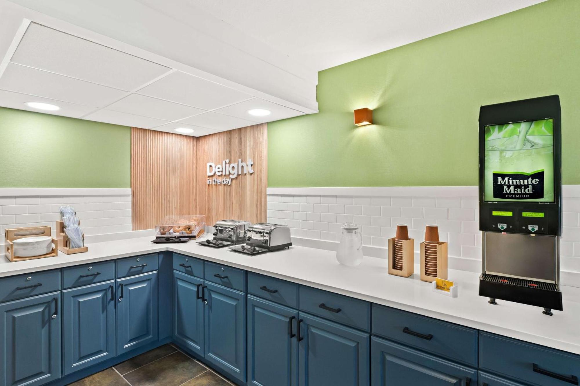 Spark By Hilton Wichita East Bagian luar foto